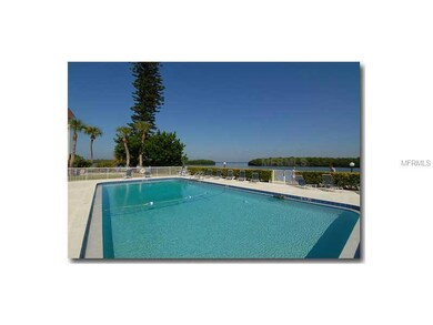 556 Sutton Place unit T2, Longboat Key, FL 34228 - photo 2