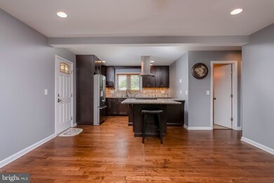 2917 Illinois Ave, Halethorpe, MD 21227 - photo 6