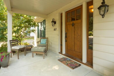 817 Euclaire Ave, Columbus, OH 43209 - photo 3