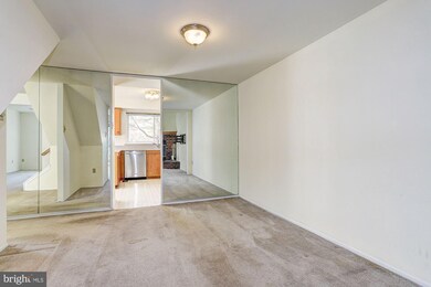 7117 Winter Rose Path, Columbia, MD 21045 - photo 6