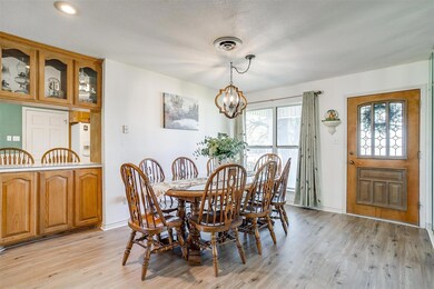 803 Green Branch Rd, Weatherford, TX 76085 - photo 4