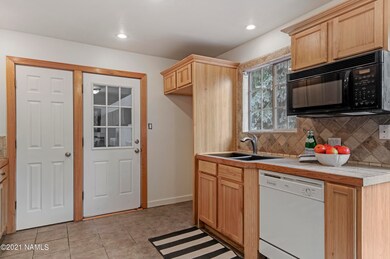 Pantry and Gargage