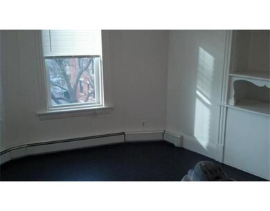 878 Worthington St unit 1R, Springfield, MA 01105 - photo 2