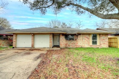 7206 Yellow Pine Dr, Houston, TX 77040 - photo 2