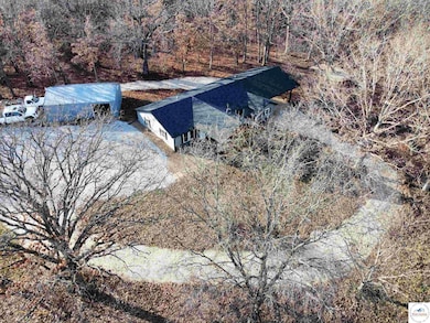 34239 Drennon Chapel Rd, Edwards, MO 65326 - photo 4