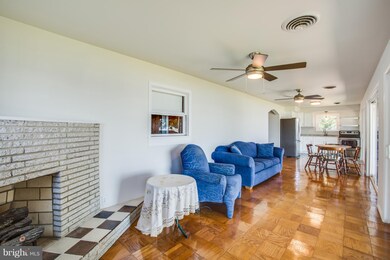 500 Shore Dr, Colonial Beach, VA 22443 - photo 7