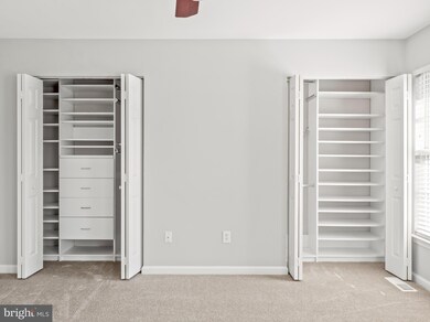 8865 Benchmark Ln, Bristow, VA 20136 - photo 6