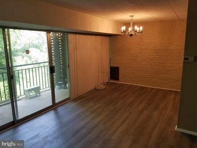 1802 Metzerott Rd unit 304, Adelphi, MD 20783 - photo 5