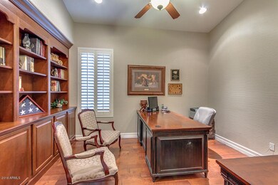 Office w/ built in bookshelves