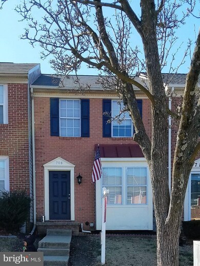 708 Saint Peters Ct, Edgewood, MD 21040 - photo 2