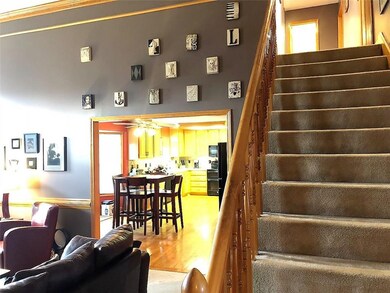 Entrance to Great Room from Foyer.