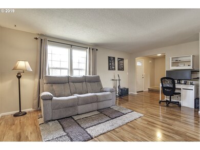 15071 SE Sieben Creek Dr, Clackamas, OR 97015 - photo 5