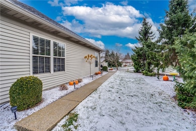 4201 Tannybrooke Ln NW unit 4C, Canton, OH 44718 - photo 2