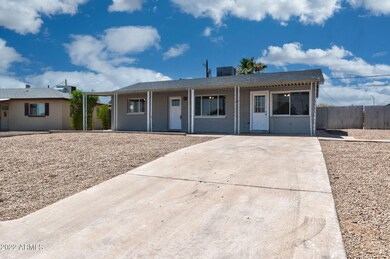 2-web-or-mls-11214 W Oregon Ave-2