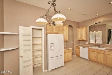 1371 E Dana Place, Chandler, AZ 85225 - photo 6