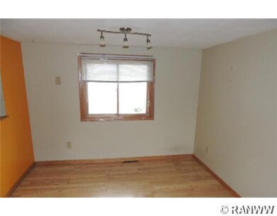 3410 Locust Ln, Eau Claire, WI 54703 - photo 6