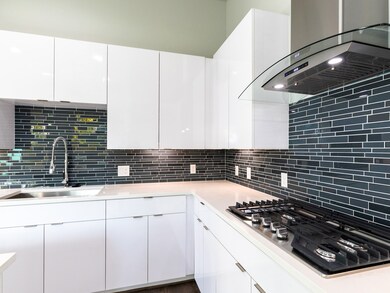 5116 Del Sur St unit B, Houston, TX 77018 - photo 6