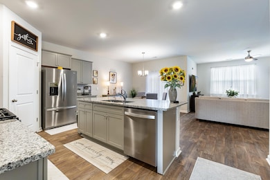 114 Oakwood Blvd, Summerville, SC 29486 - photo 5