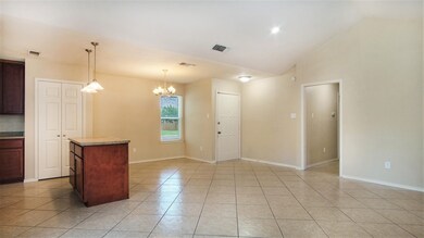 7600 Silveridge Dr, Fort Worth, TX 76133 - photo 4