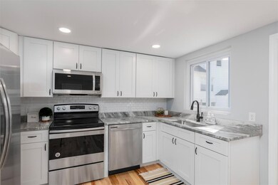 31 Overland St, Manchester, NH 03103 - photo 3