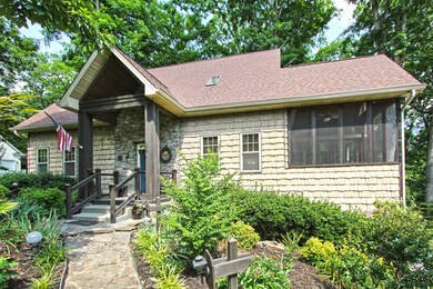 05_Front View 4