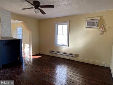 104 W 7th Ave, Ranson, WV 25438 - photo 7