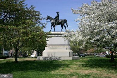 General Scott Apartments unit 9, Washington, DC 20036 - photo 2