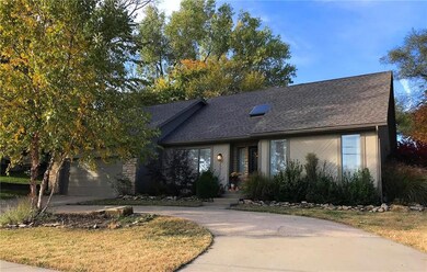 12910 W 71st St, Shawnee, KS 66216 - photo 2