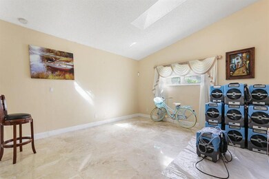 010-5601SW58thCt-Davie-FL-small