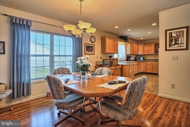 717 Pear St, Lemoyne, PA 17043 - photo 5