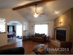 560 Whispering Oaks Dr, Copperas Cove, TX 76522 - photo 3