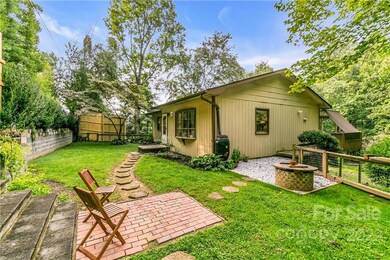 245 Gypsy Ln, Hendersonville, NC 28792 - photo 5