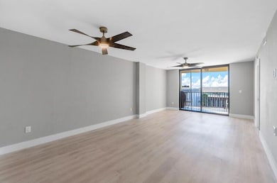 896 N Federal Hwy 526 Hwy unit 526, Lantana, FL 33462 - photo 3