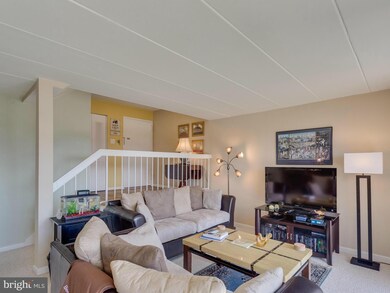 100 Roberts Ln unit 201, Alexandria, VA 22314 - photo 6