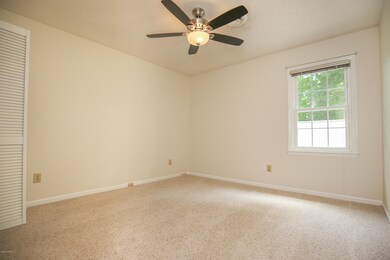 219 Yale Cir, Jacksonville, NC 28546 - photo 7