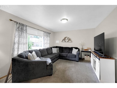 305 Irving Rd, Eugene, OR 97404 - photo 7