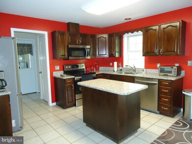 34444 Harry Byrd Hwy, Round Hill, VA 20141 - photo 3