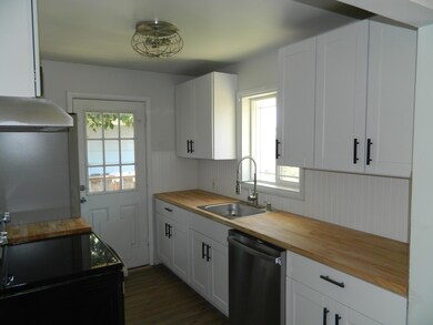 2320 Reclamation Ave, Klamath Falls, OR 97601 - photo 4