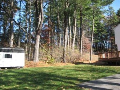 956 Merrimack Ave, Dracut, MA 01826 - photo 6