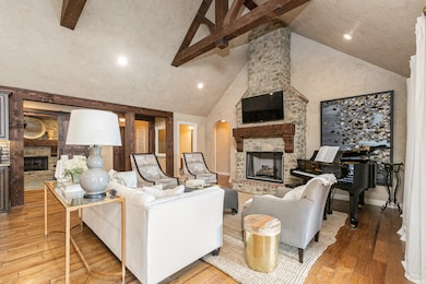 1441 Rich Hill Cir, Nixa, MO 65714 - photo 2