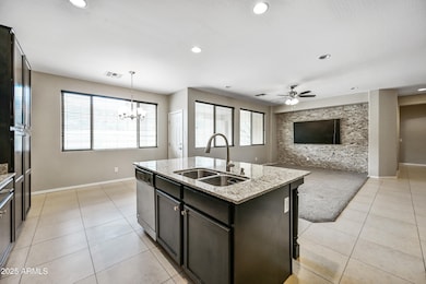 2513 W Hayduk Rd, Phoenix, AZ 85041 - photo 7