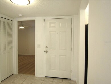 5684 Sheffield Greene Cir unit 79, Sarasota, FL 34235 - photo 5