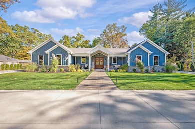 2815 Washington Ave, St. Joseph, MI 49085 - photo 2