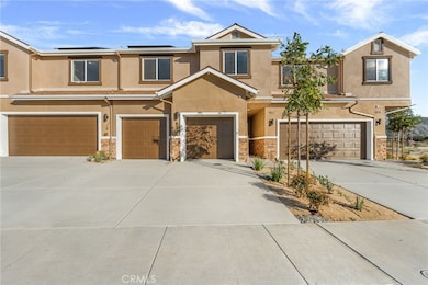 902 S Hert St, Colton, CA 92324 - photo 3