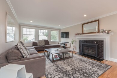 59 Puritan Rd, Newton Highlands, MA 02461 - photo 2