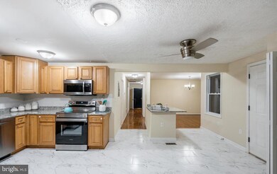 12214 Brolass Rd, Clinton, MD 20735 - photo 7