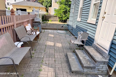 Side patio