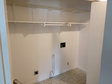 2336 S Chatham St, Janesville, WI 53546 - photo 5