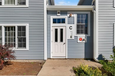 50 Brookside Dr unit 3, Exeter, NH 03833 - photo 2