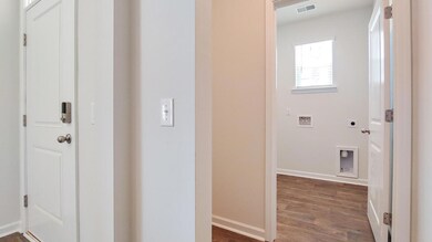 Glenwood F Interior 1 (2)